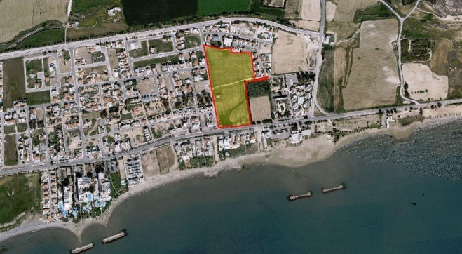 Tourist land for sale in Dhekelia road close to the beach