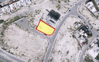 CV1391, Residential building plot for sale in Salamina area.