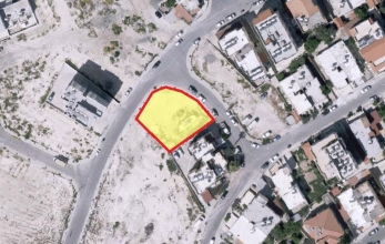 CV1393, Residential building plot for sale in Salamina district.