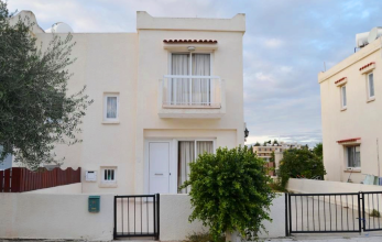 CV1638, For sale 2 bedrooms house close to Faros beach.