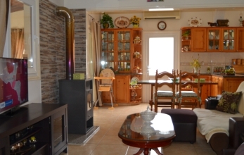 CV777, Four bed house for sale in Mazotos