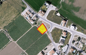 CV876, Residential building land in Pervolia