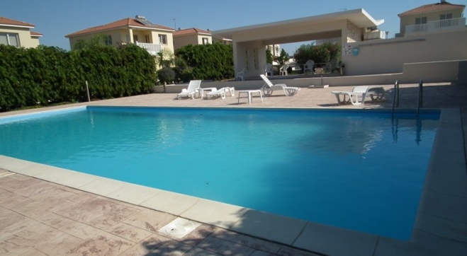 A beautiful two bed house with a large pool is for sale in Pervolia villag