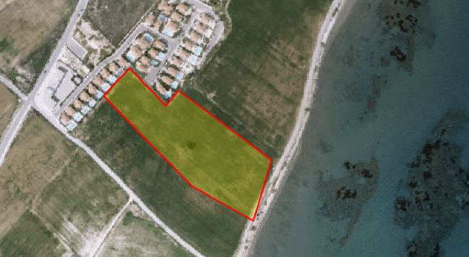 Coastal building land for sale in Pervolia