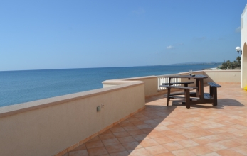 CV946, Beach house for rent in Pervolia
