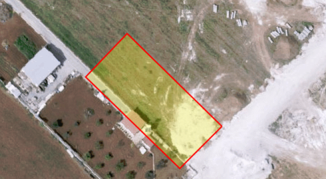 Coastal building plot for sale in Pervolia close to the beach