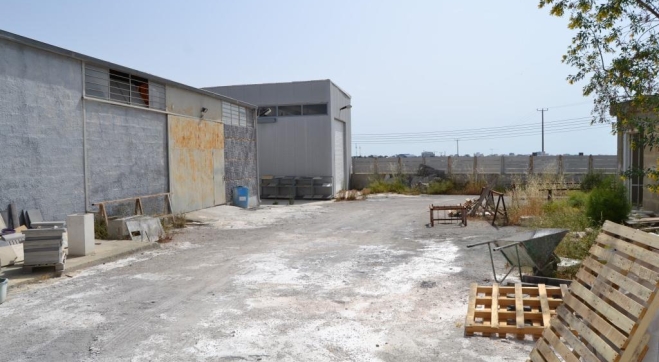 Industrial building for sale in Aradippou