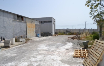 CV1090, Industrial building for sale in Aradippou