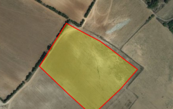 CV1113, Large piece of agricultural land for sale in Meneou