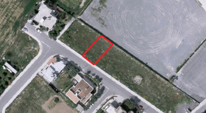 Residential building plot for sale in Kiti