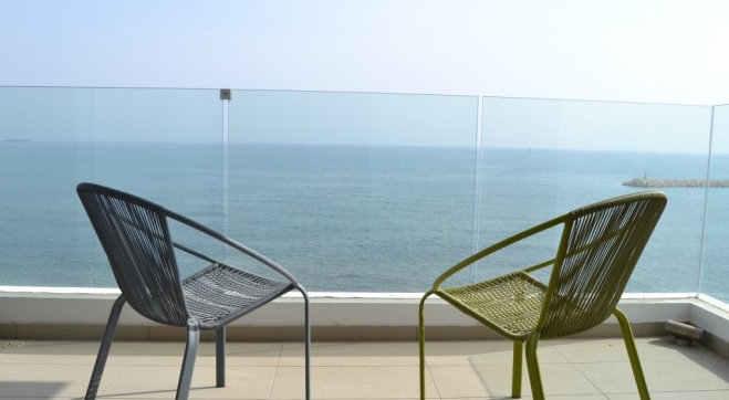 Two bedroom luxury apartment for rent in Mackenzie with amazing SEA VIEWS