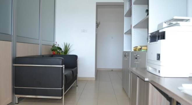 For sale office or apartment in Kiti main road.