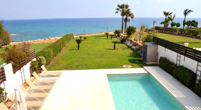 Beach front Villa for sale in PROTARAS.