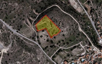 CV1474, Residential land for sale in Tochni.