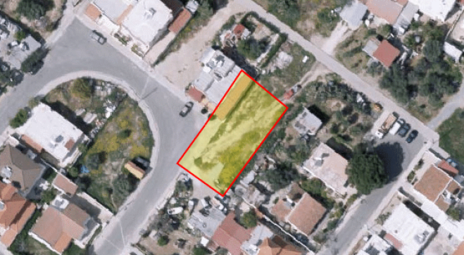 Residential building plot for sale in Dromoloxia.