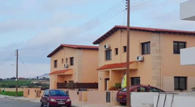 4 semi-detached houses for sale in Livadia.