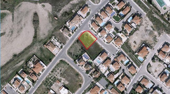 Plot for sale in Dhekelia road.