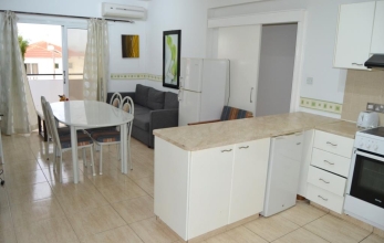 CV1625, 2 bedrooms flat for rent in Pervolia.