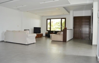 CV1656, 5 bedrooms villa for rent in Livadia.