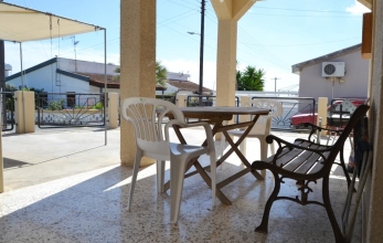 CV1732, 4 Bedroom bungalow for sale in Tersefanou.