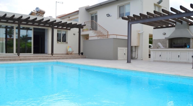 Large detached villa for sale in Pervolia coastal area.