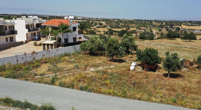 RESIDENTIAL PLOT FOR SALE AT A VERY GOOD PRICE