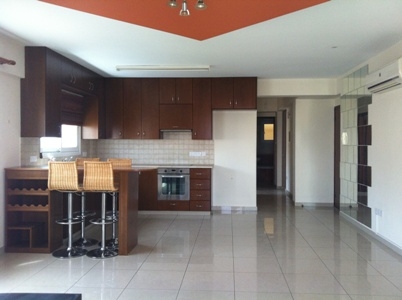 Two bed apartment for rent in Tsakkilero