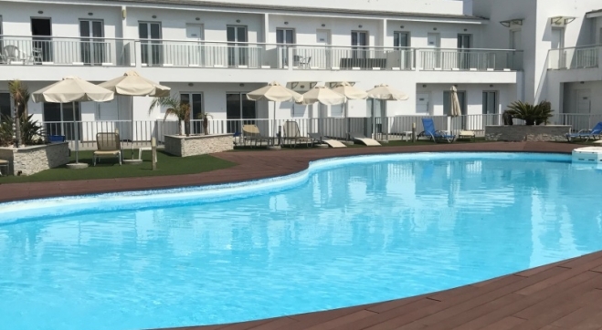 Luxury two bedroom ground floor apartment for rent in Mazotos Larnaca