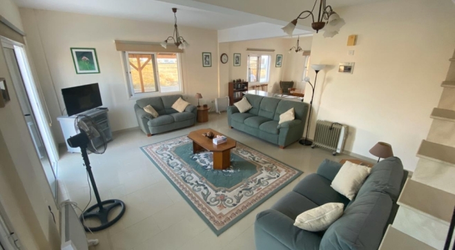 3 bedroom semi-detached house for sale in Kiti