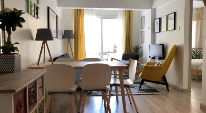 2 bed ground floor flat for sale in Mackenzie.