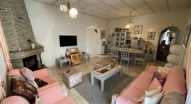 2 houses for sale in a large commercial plot in Aradippou.