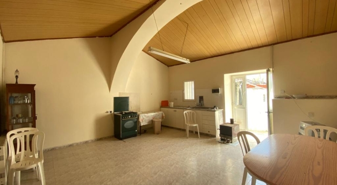 2 Bedroom traditional house for sale in Vavatsinia.
