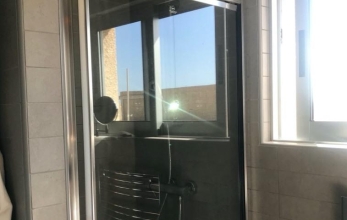 bathroom-shower