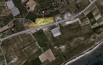 CV2016, Tourist land for sale close to the beach in Mazotos.