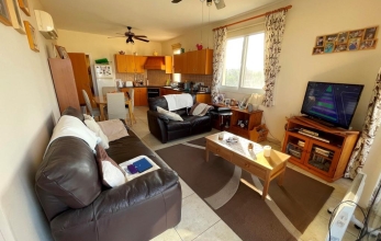 CV2072, 2 bed flat for sale in Pervolia.