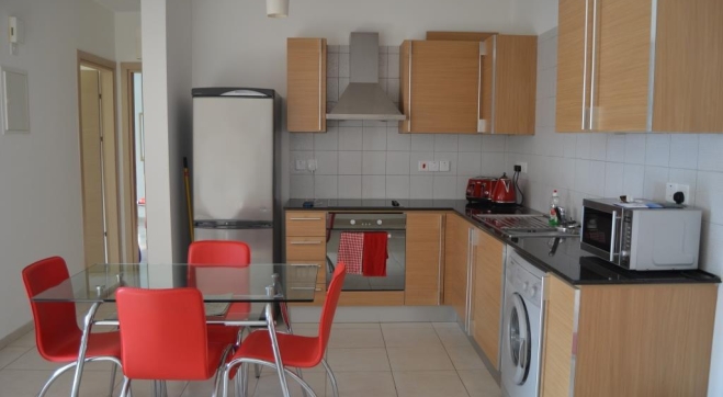 2 bedroom flat for rent in Tersefanou.