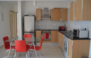 CV2080, 2 bedroom flat for rent in Tersefanou.