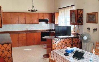 CV2094, Large 3 bed bungalow for rent in Pyla village.
