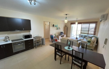 CV2105, Large 3 bedroom flat for sale in Meneou.