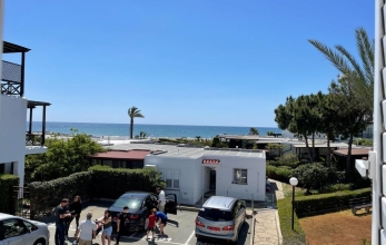 CV2142, Sea view 2 bed flat for rent in Meneou Tourist area.