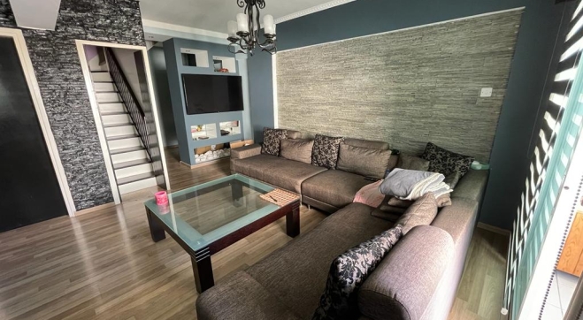 Luxury 3 bed duplex apartment for sale in Mackenzie.