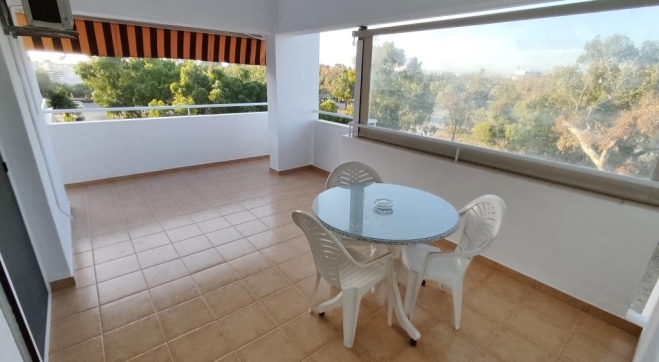 3 bedroom large penthouse for rent near the courts in Larnaca.