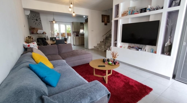 Modern and spacious 3 bedroom house for sale in Kiti.