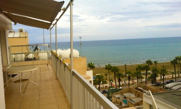 Three bed duplex penthouse for sale Finikoudes Larnaca
