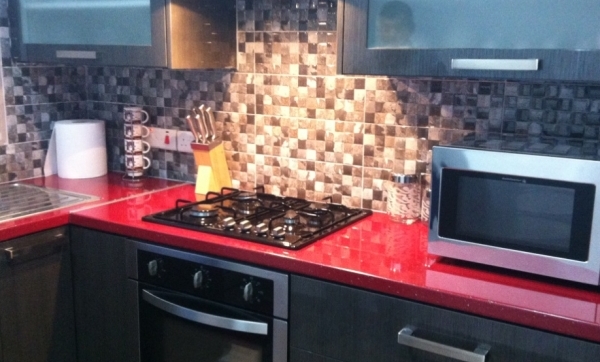 Two bed house for sale walking distance to the beach