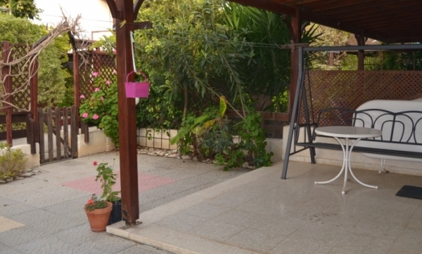 REDUCED - Two bed house for sale in Pervolia near the beach