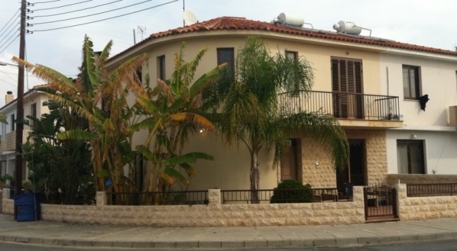 House for sale in Aradippou Larnaca