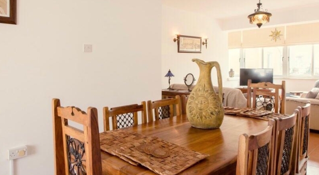 Large 2 bed apartment for sale in Larnaca Town Centre