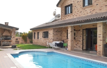 ML6737, Luxury 5 bed house for sale in Kiti