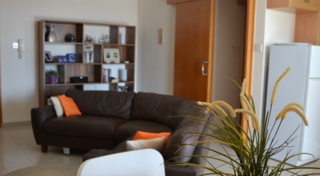 Nice penthouse for sale in Tersefanou with deeds
